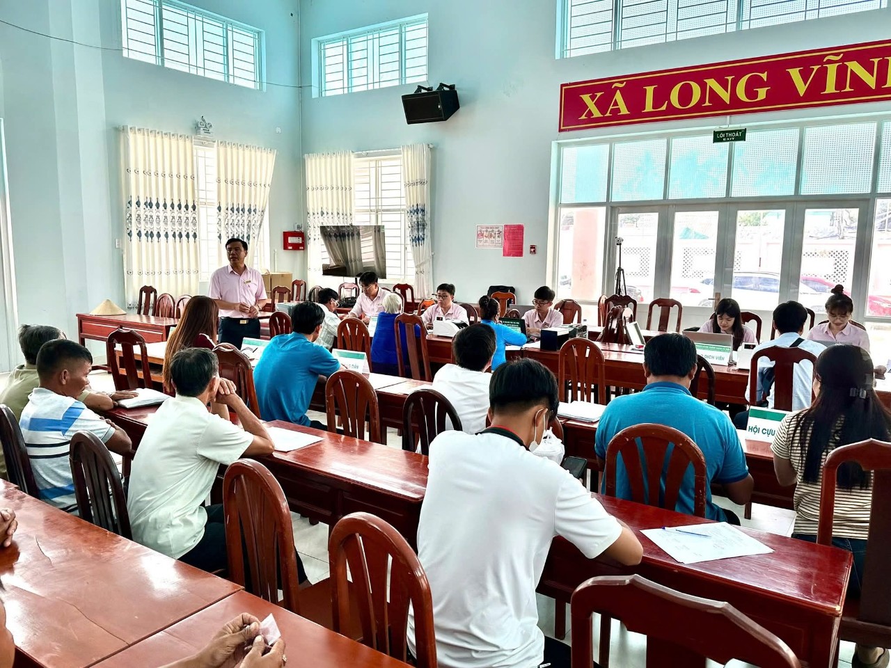 Xã Long Vĩnh giải ngân vốn chính sách cho 2.311 hộ dân 
