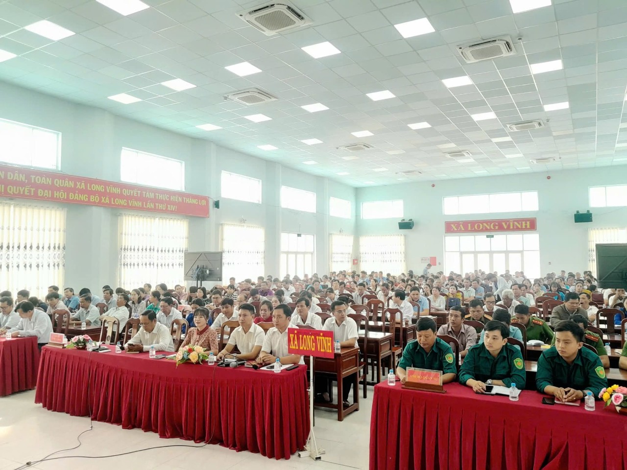 Đảng bộ xã Long Vĩnh dự hội nghị trực tuyến quán triệt, triển khai nghị quyết đại hội đảng bộ tỉnh lần thứ I, nhiệm kỳ 2025 – 2030 