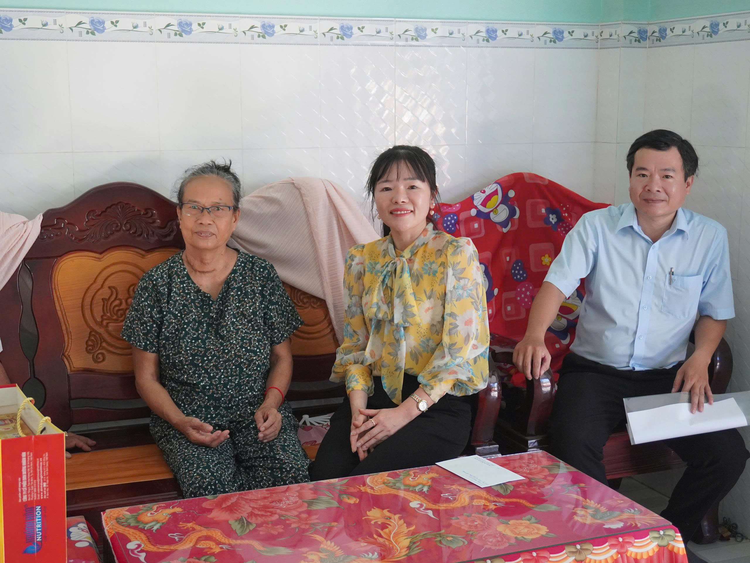 Mô hình "Tình đồng chí" của Đảng bộ xã Long Vĩnh
